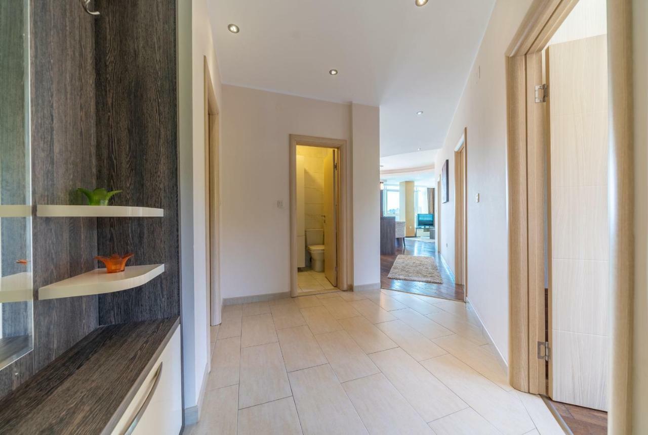 Apartments Crystall Будва Екстериор снимка