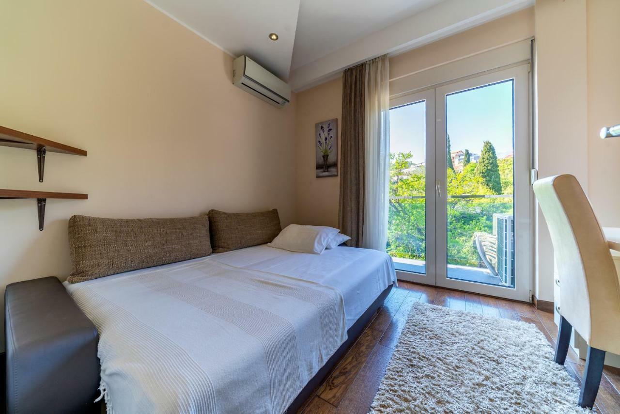 Apartments Crystall Будва Екстериор снимка