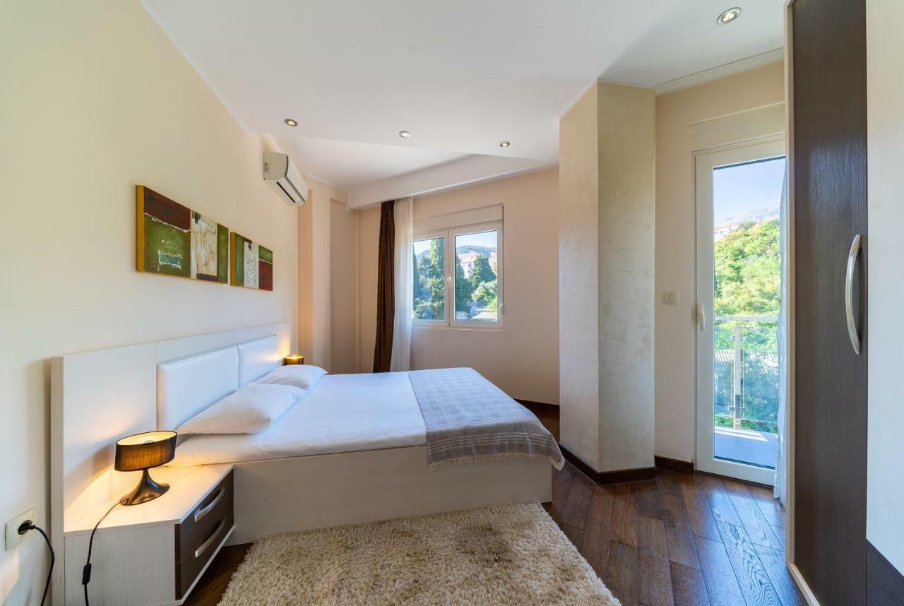 Apartments Crystall Будва Екстериор снимка