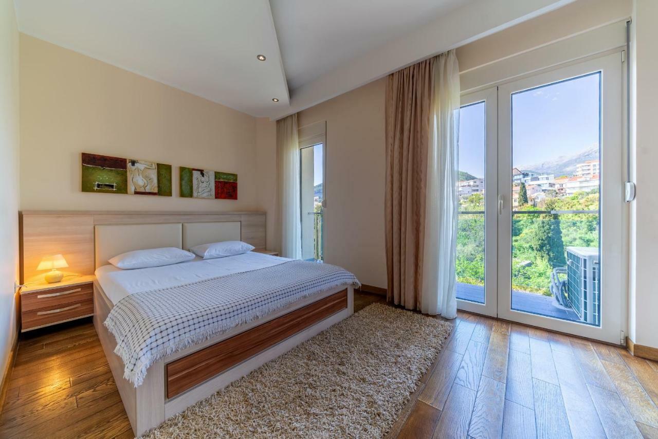 Apartments Crystall Будва Екстериор снимка